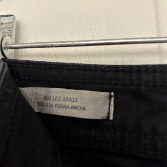 Universal Thread wide leg ankle jeans; GUC, size 8 - Picture 5 of 5